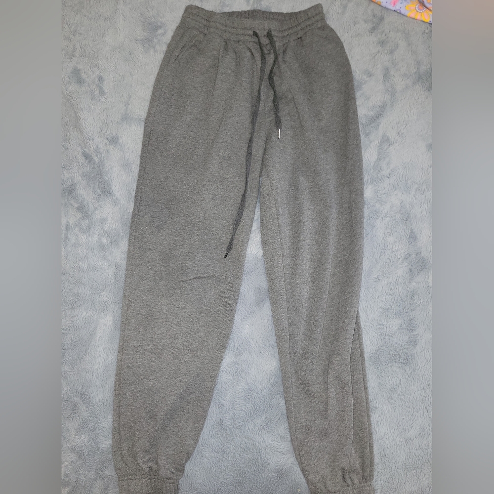 Sweat pants